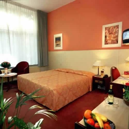 Khách sạn Aadam Wilhelmina Amsterdam