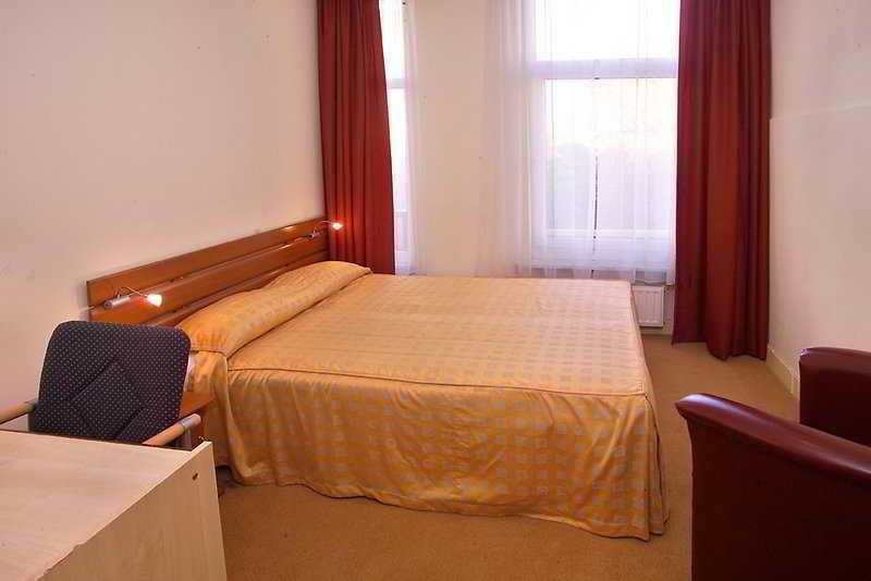 Khách sạn Aadam Wilhelmina Amsterdam
