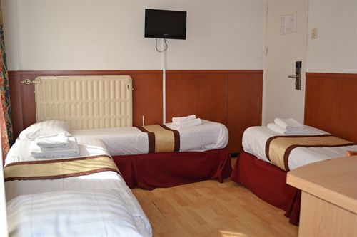 Khách sạn Continental *