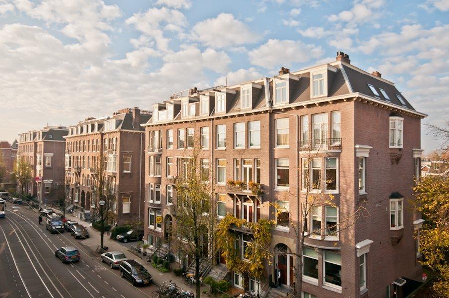 Aadam Wilhelmina Khách sạn 3*