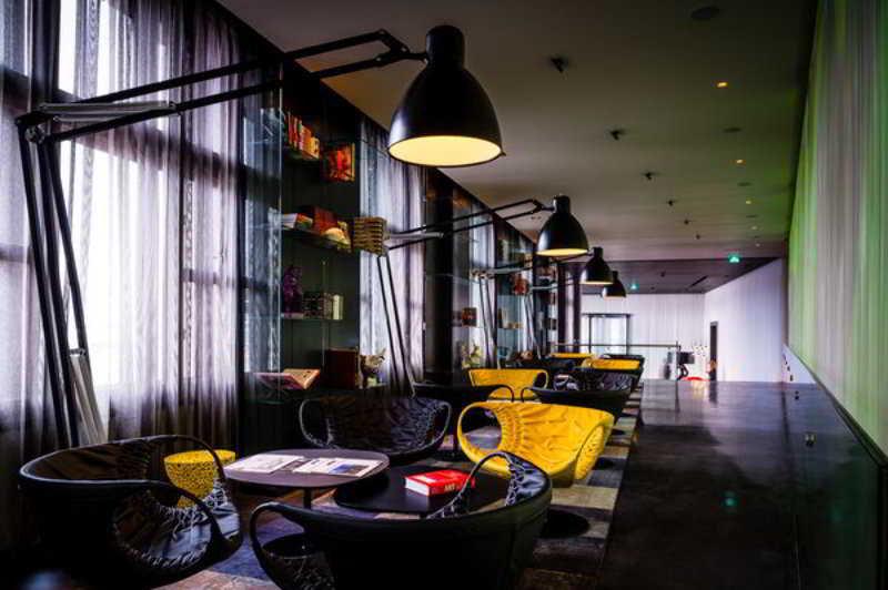 Khách sạn Art'otel Amsterdam, Powered By Radisson Amsterdam