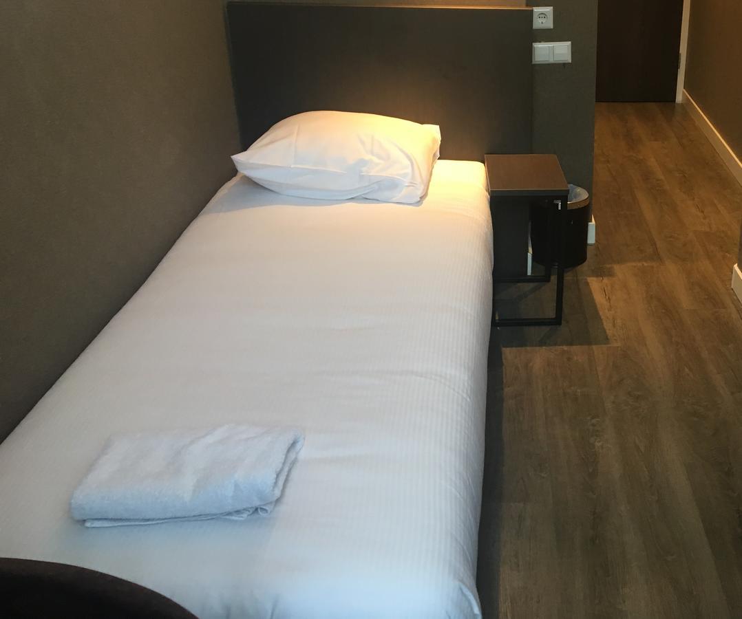 Manofa Khách sạn Amsterdam