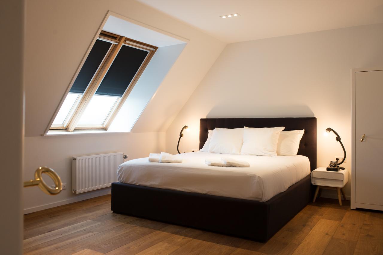 Via Amsterdam Hostel