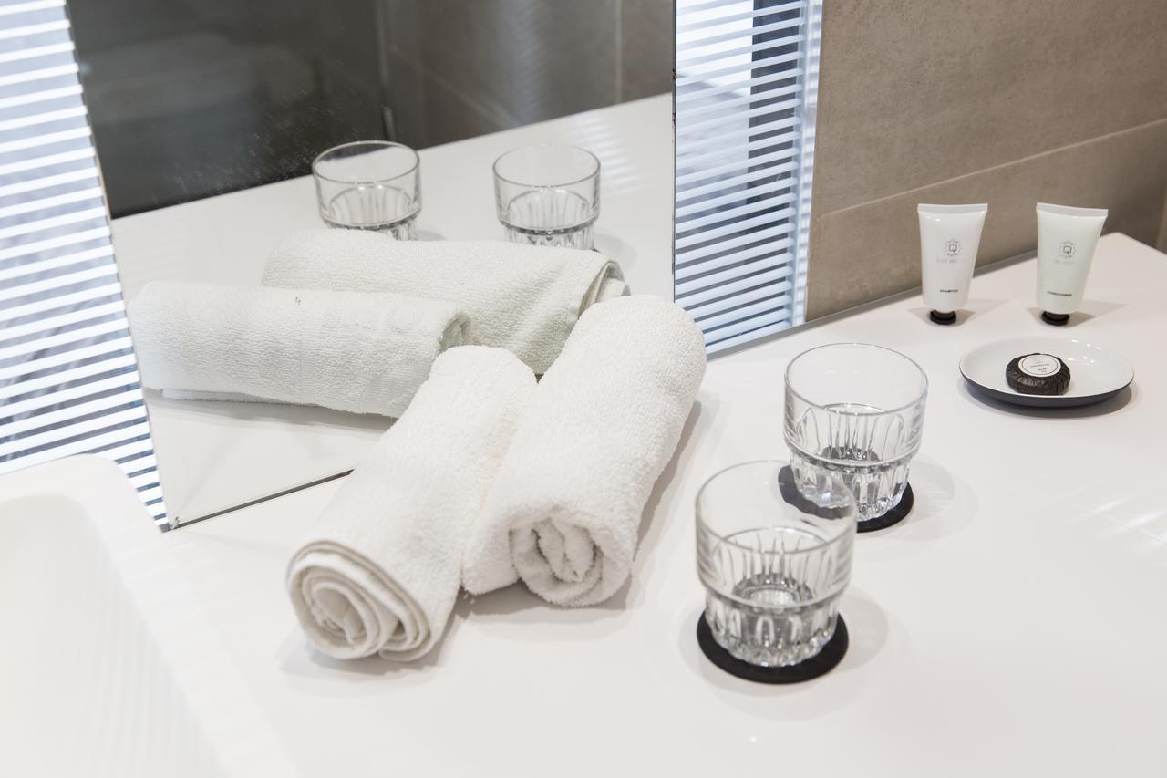 Quentin Zoo Khách sạn 4*