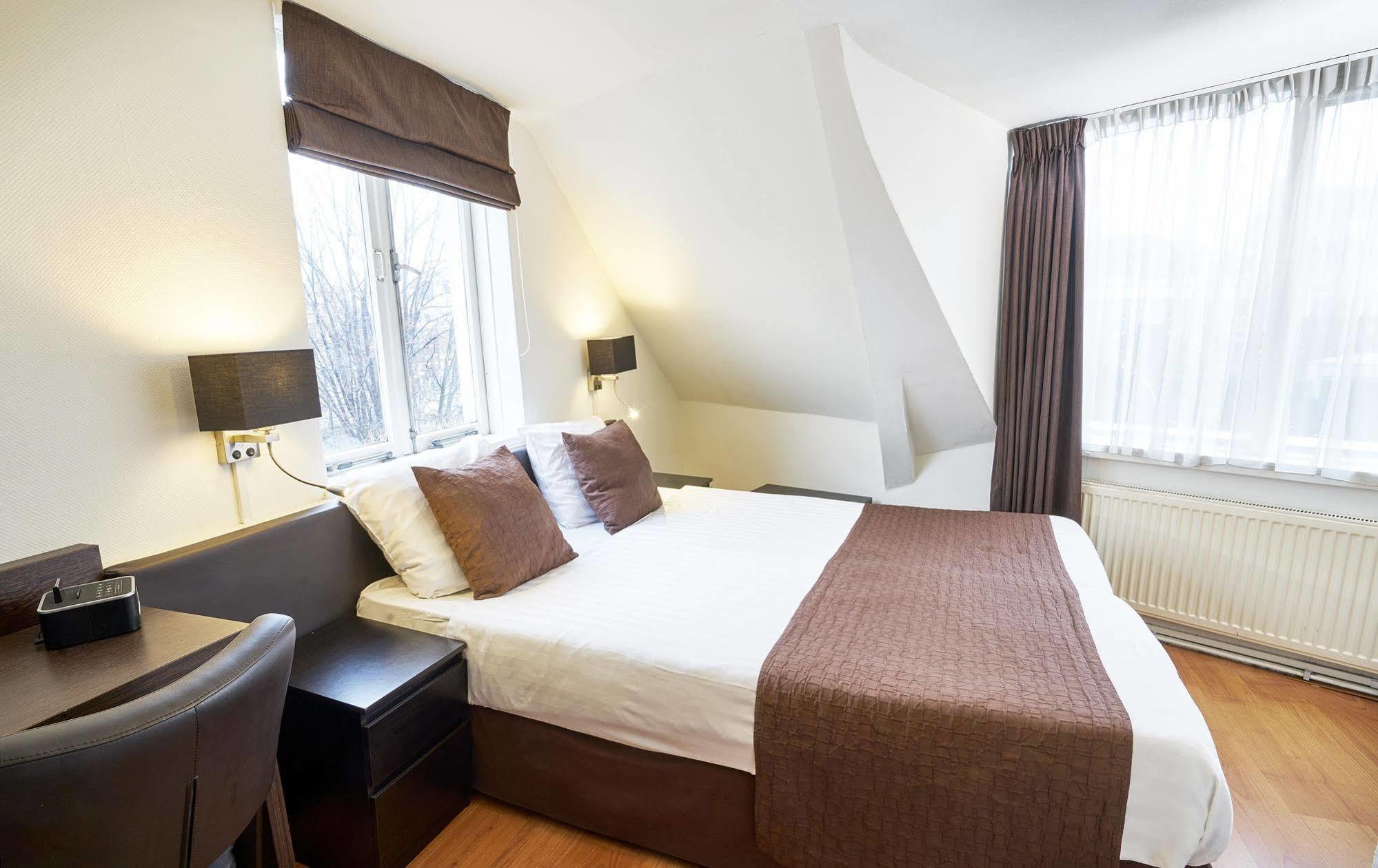 Khách sạn Nes Amsterdam