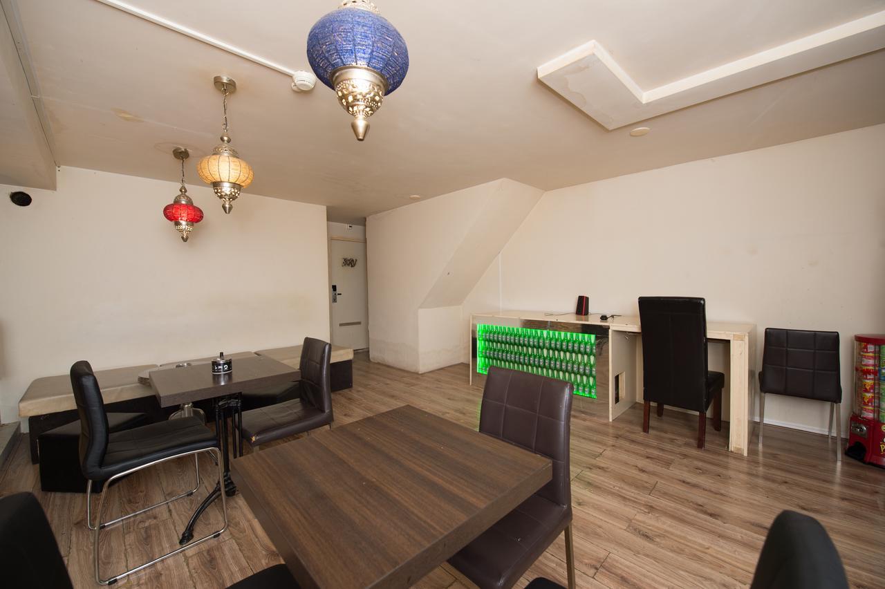 Rembrandtplein Khách sạn Amsterdam