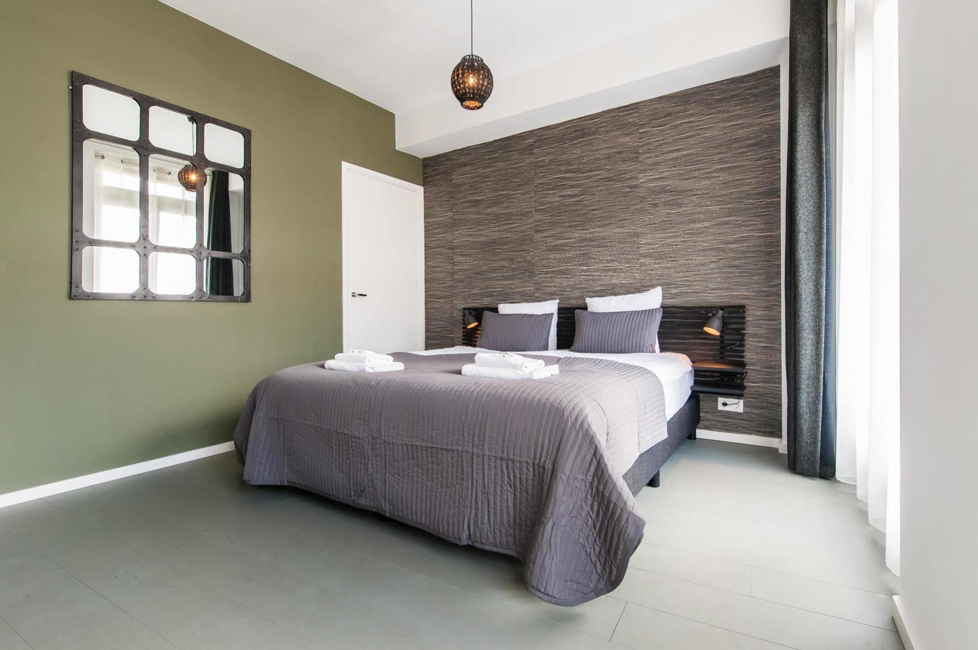 Leidse Square Marnix Apartment *