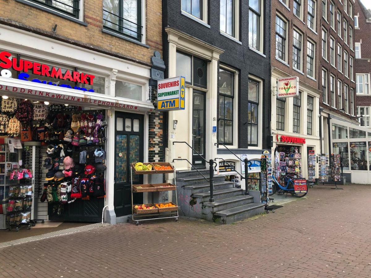 Bed & Breakfast A'dam Centre Chic *