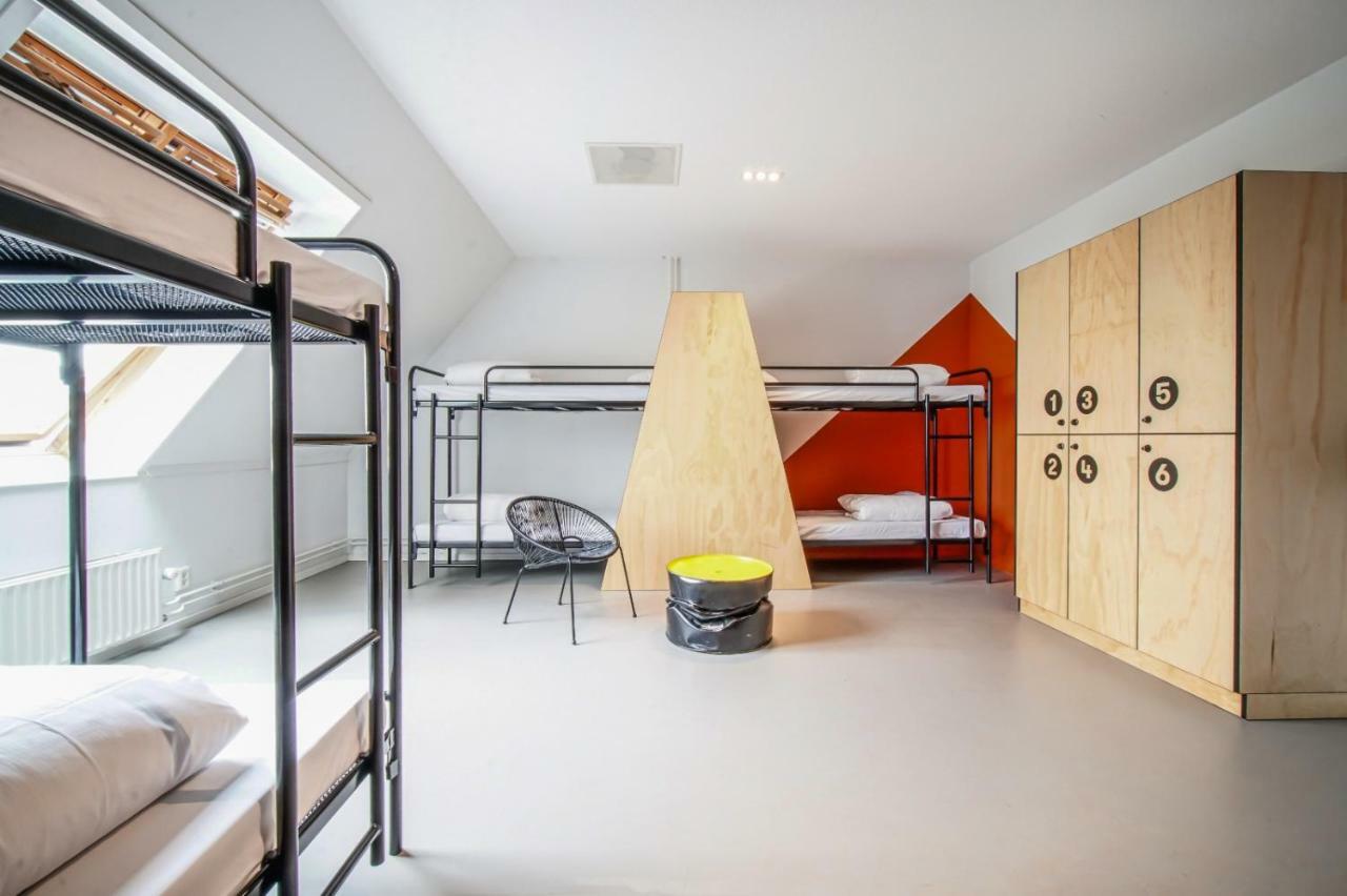 Via Amsterdam Hostel *