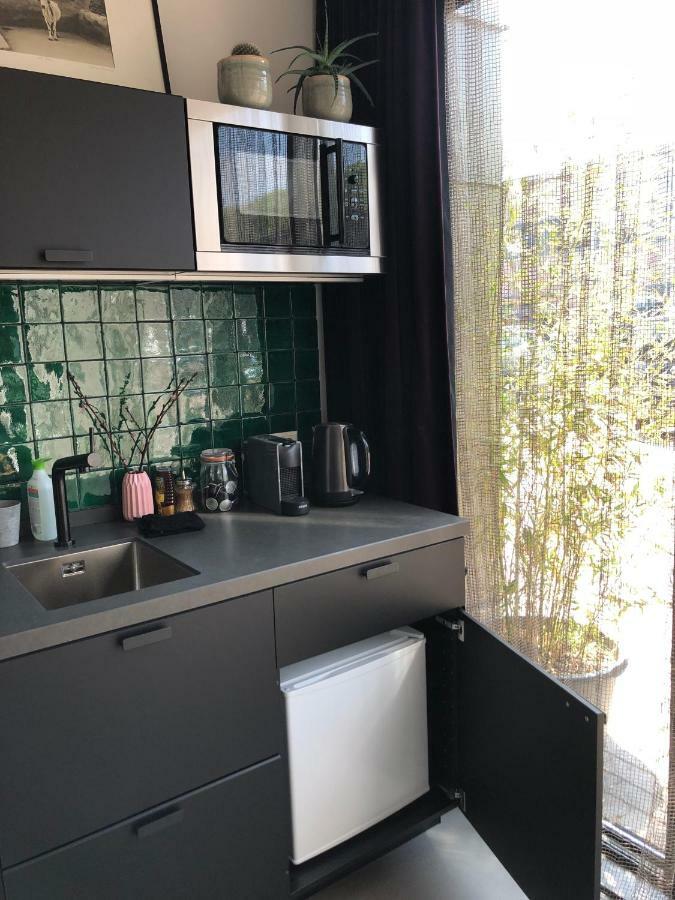Chez Odette - Free Bikes & Private Car Parking Homestay *