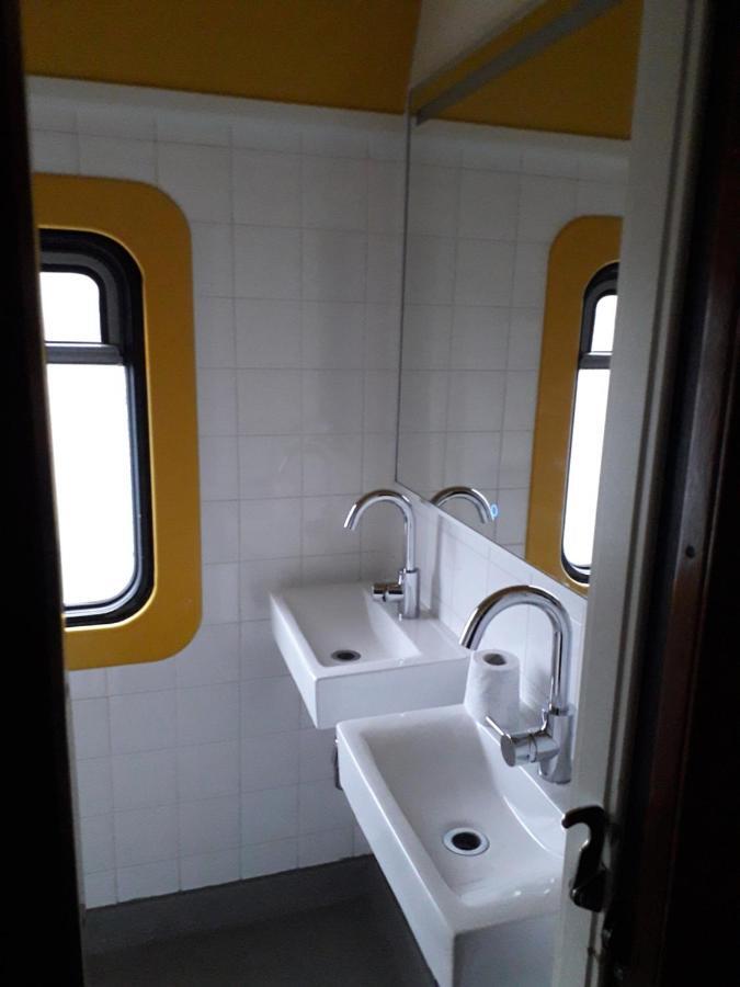 Train Nhà trọ Amsterdam
