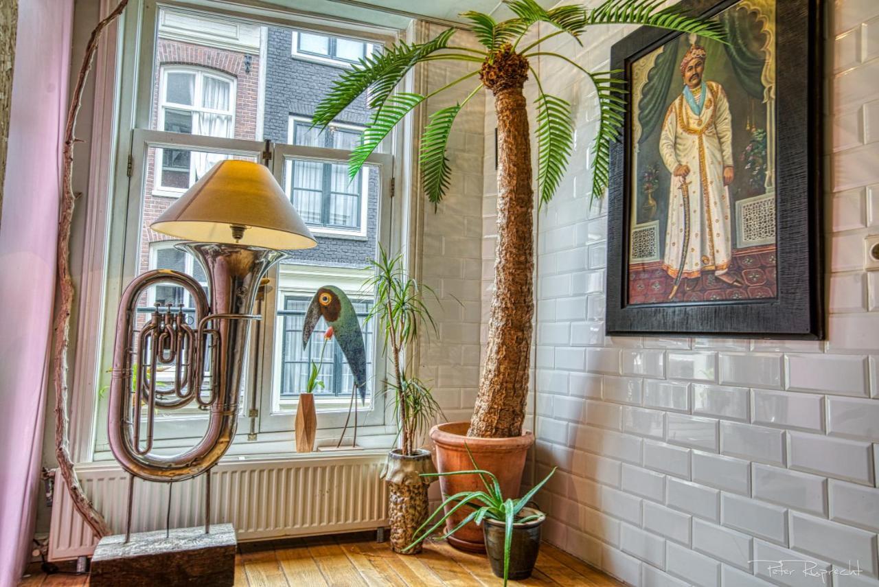Attic Monkeys Amsterdam
