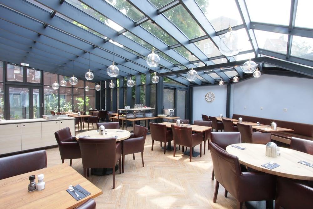 Chasse Hotel 4*